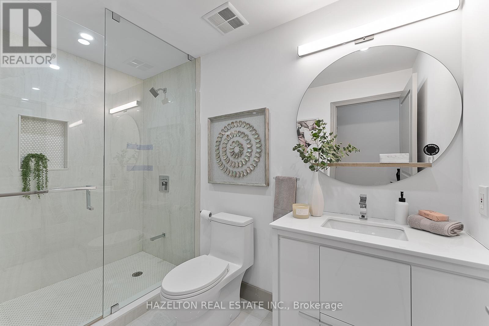 1209 - 102 Bloor Street W, Toronto, Ontario  M5S 1M8 - Photo 24 - C12894554