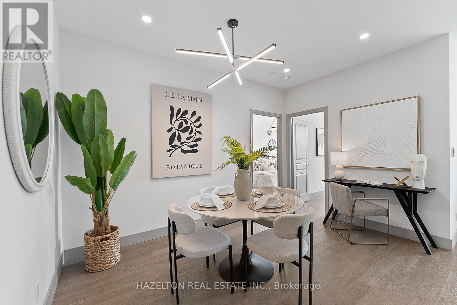 1209 - 102 Bloor Street W, Toronto, Ontario  M5S 1M8 - Photo 6 - C12894554