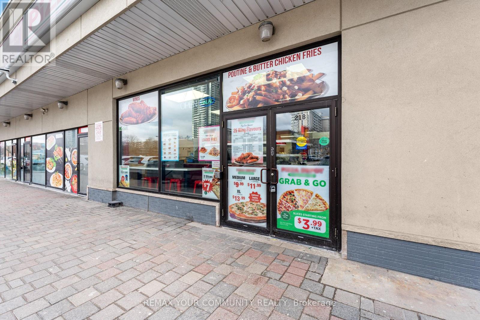 747 DON MILLS ROAD, Toronto, Ontario