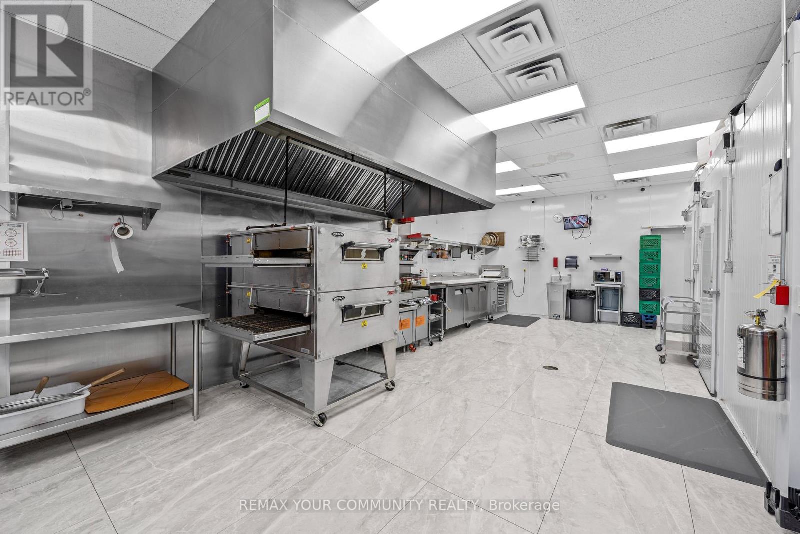 747 Don Mills Road, Toronto, Ontario  M3C 1T2 - Photo 10 - C12894574