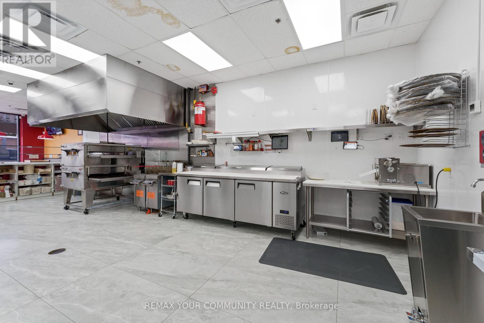 747 Don Mills Road, Toronto, Ontario  M3C 1T2 - Photo 11 - C12894574