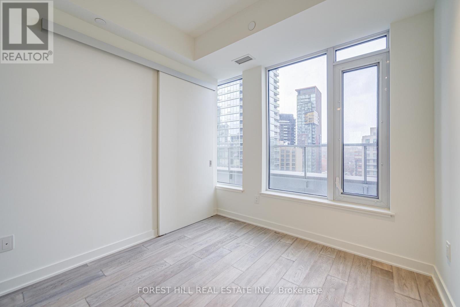 1003 - 11 Yorkville Avenue, Toronto, Ontario  M4W 0B7 - Photo 18 - C12894604