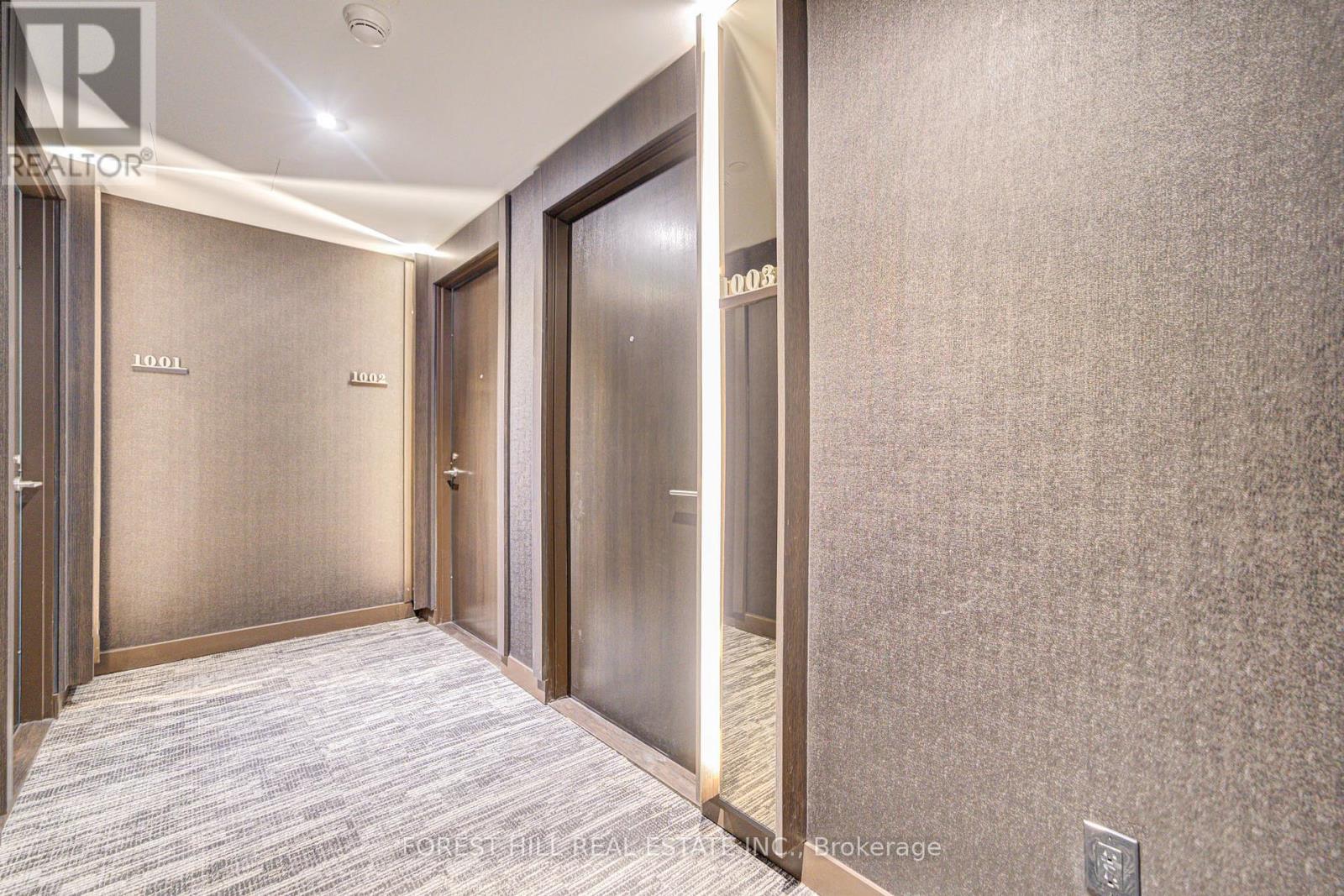 1003 - 11 Yorkville Avenue, Toronto, Ontario  M4W 0B7 - Photo 4 - C12894604