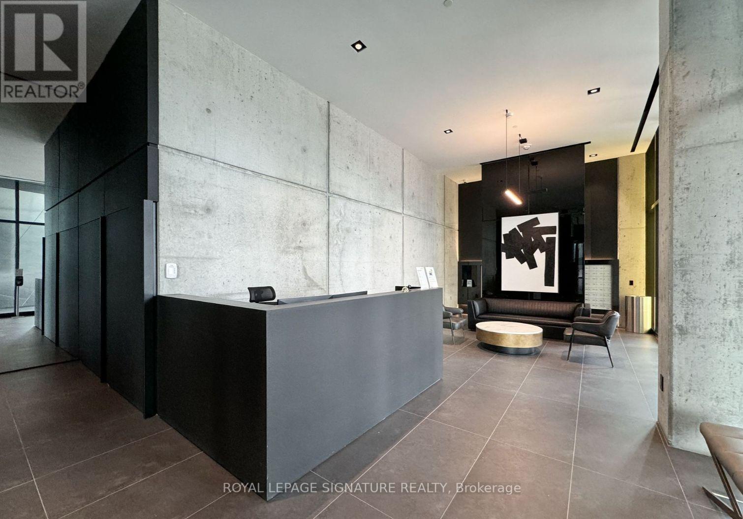 806 - 21 Lawren Harris Square, Toronto, Ontario  M5A 0T4 - Photo 18 - C12894654