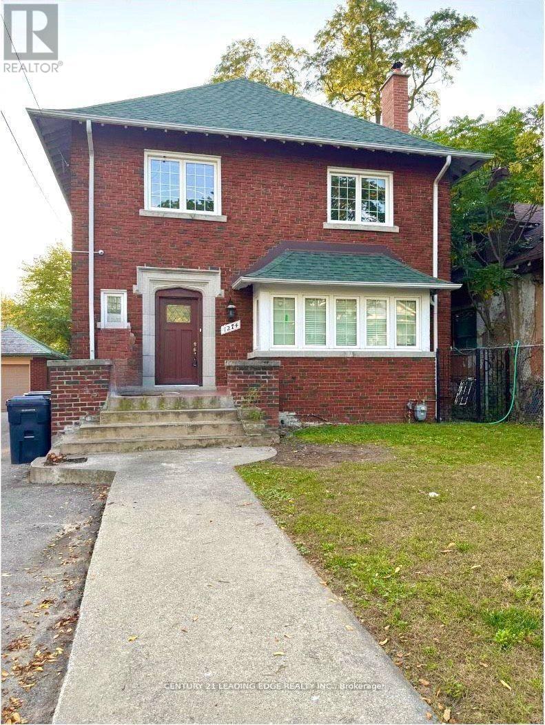 1274 BROADVIEW AVENUE, Toronto, Ontario