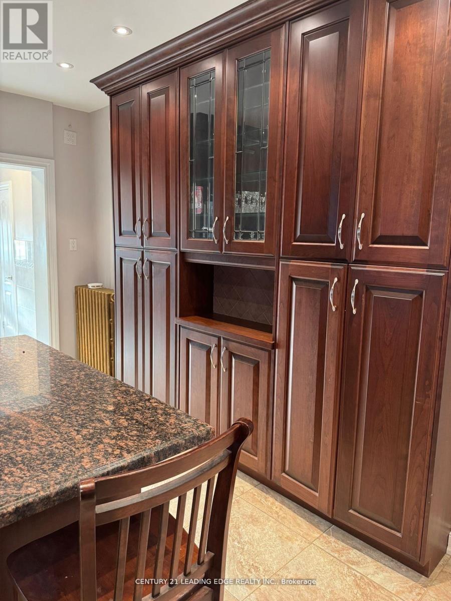 1274 Broadview Avenue, Toronto, Ontario  M4K 2T4 - Photo 14 - E12894568