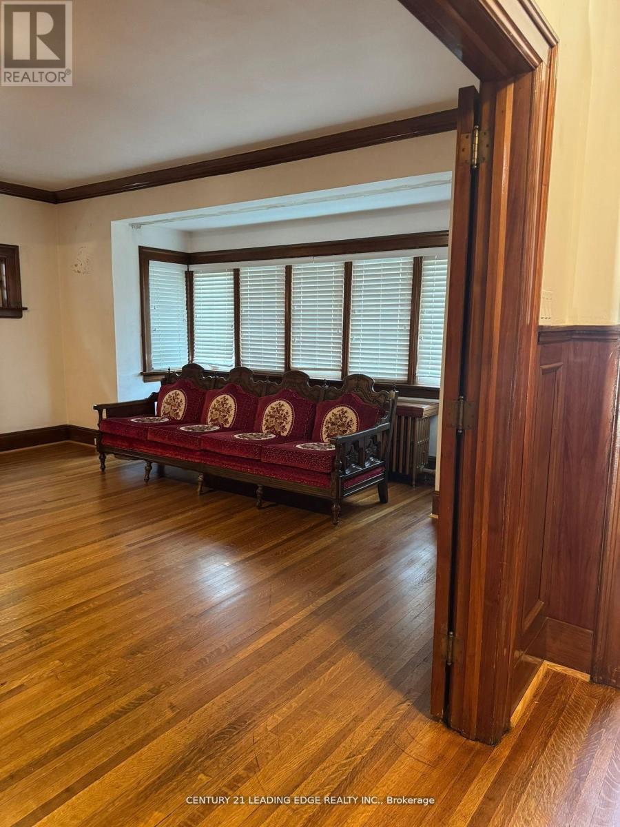 1274 Broadview Avenue, Toronto, Ontario  M4K 2T4 - Photo 6 - E12894568