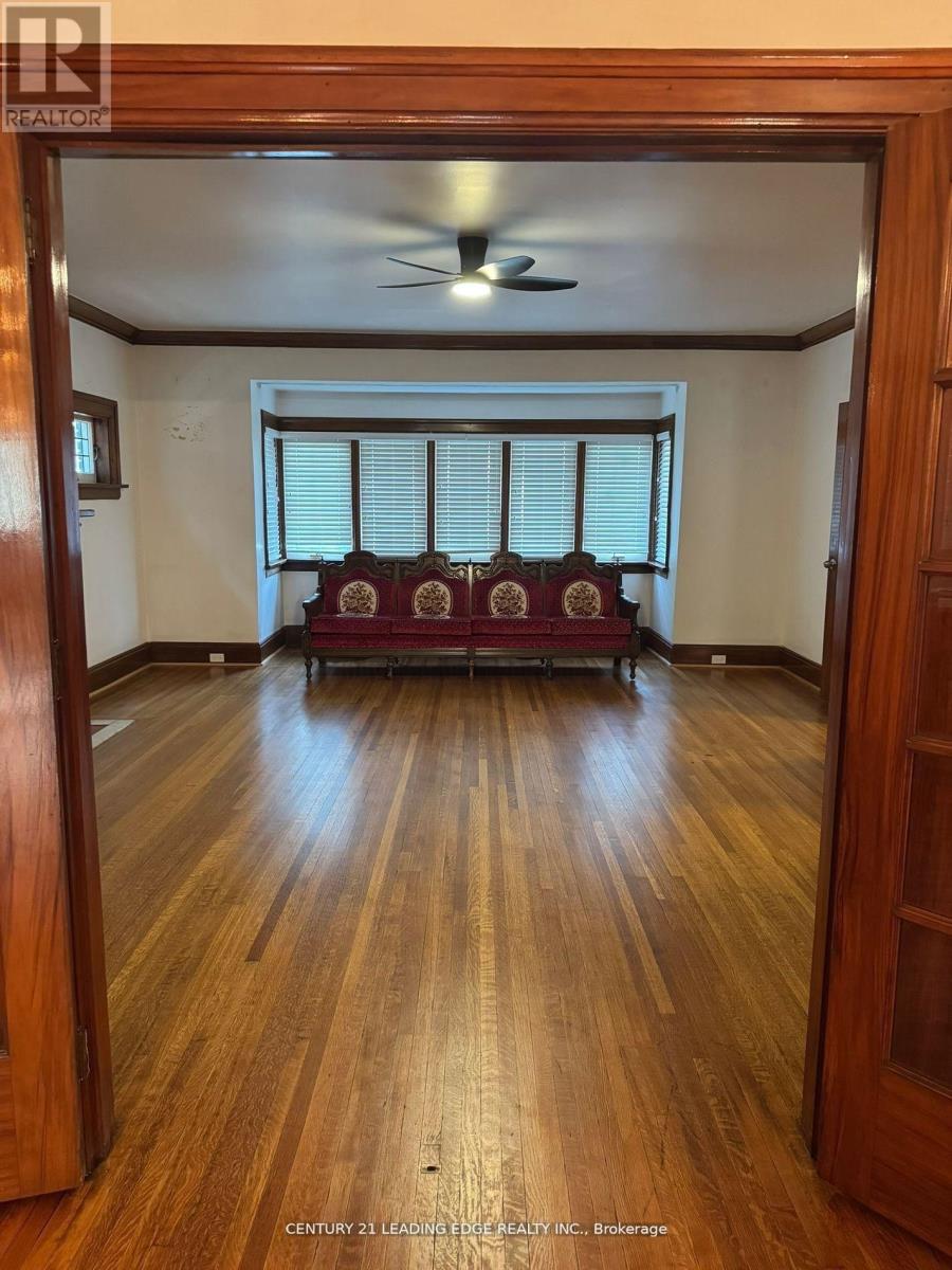 1274 Broadview Avenue, Toronto, Ontario  M4K 2T4 - Photo 7 - E12894568