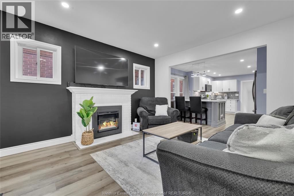 1362 Dufferin Place, Windsor, Ontario  N8X 3K1 - Photo 2 - 26005618