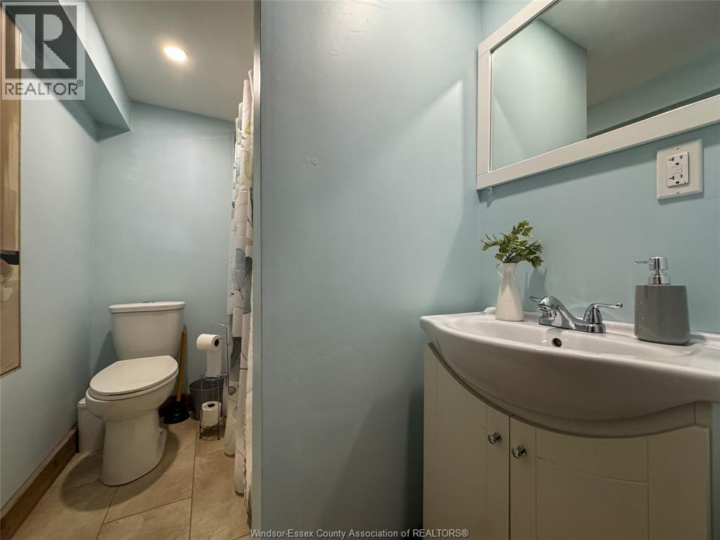 1408 Tourangeau, Windsor, Ontario  N8Y 4J2 - Photo 27 - 26005500