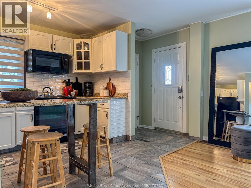 1408 Tourangeau, Windsor, Ontario  N8Y 4J2 - Photo 4 - 26005500