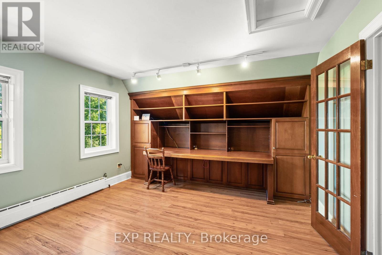 7928 Jock Trail, Ottawa, Ontario  K0A 2Z0 - Photo 17 - X12269277