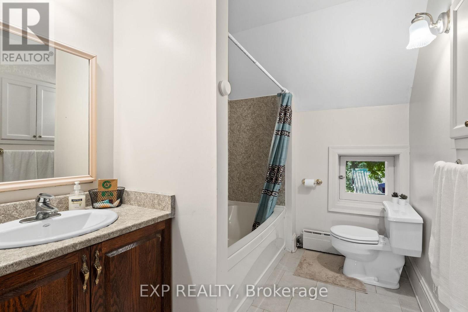 7928 Jock Trail, Ottawa, Ontario  K0A 2Z0 - Photo 20 - X12269277