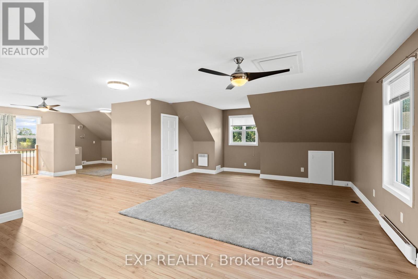 7928 Jock Trail, Ottawa, Ontario  K0A 2Z0 - Photo 32 - X12269277