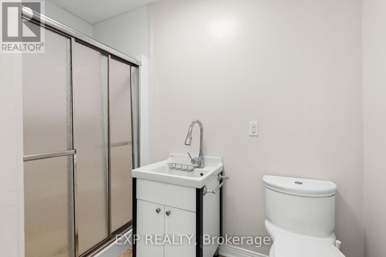 7928 Jock Trail, Ottawa, Ontario  K0A 2Z0 - Photo 29 - X12269277