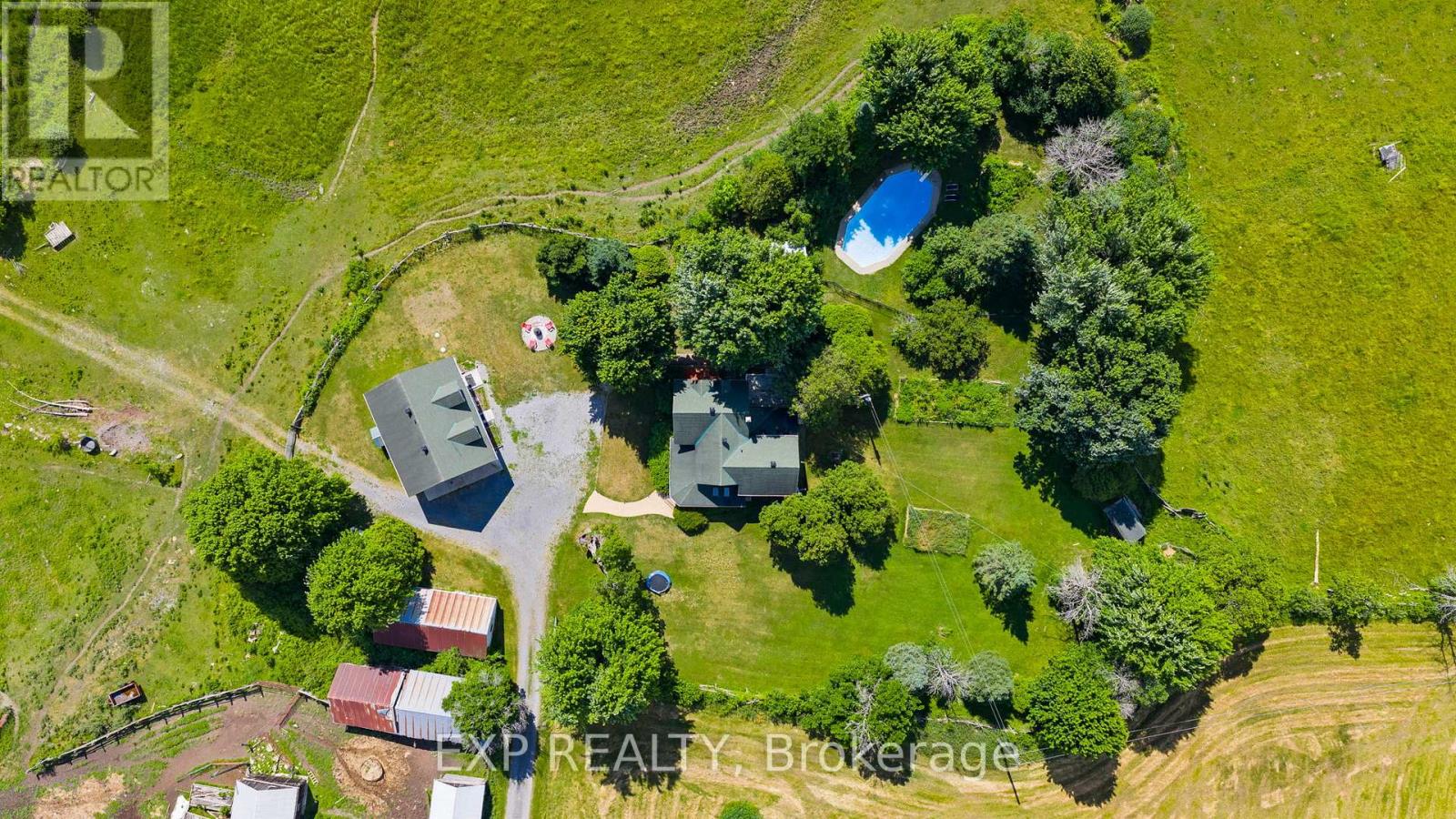 7928 Jock Trail, Ottawa, Ontario  K0A 2Z0 - Photo 44 - X12269277