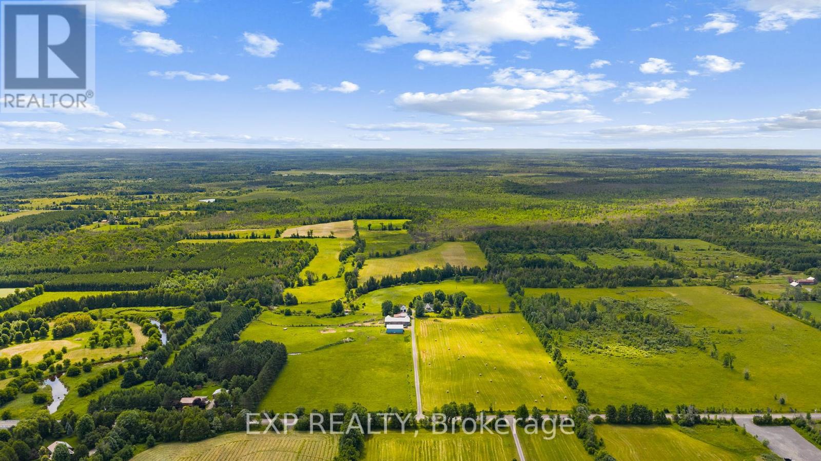 7928 Jock Trail, Ottawa, Ontario  K0A 2Z0 - Photo 47 - X12269277