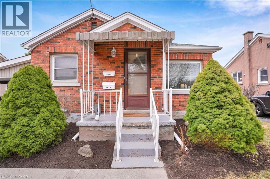 563 Guelph Street, Kitchener, Ontario  N2H 5Y2 - Photo 2 - 40813123