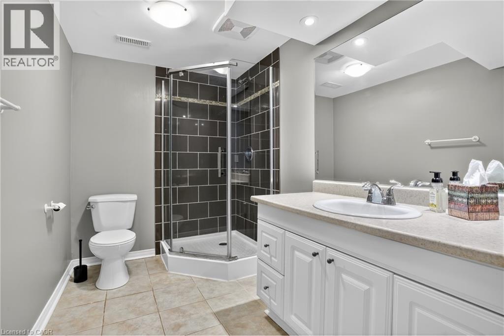 563 Guelph Street, Kitchener, Ontario  N2H 5Y2 - Photo 46 - 40813123