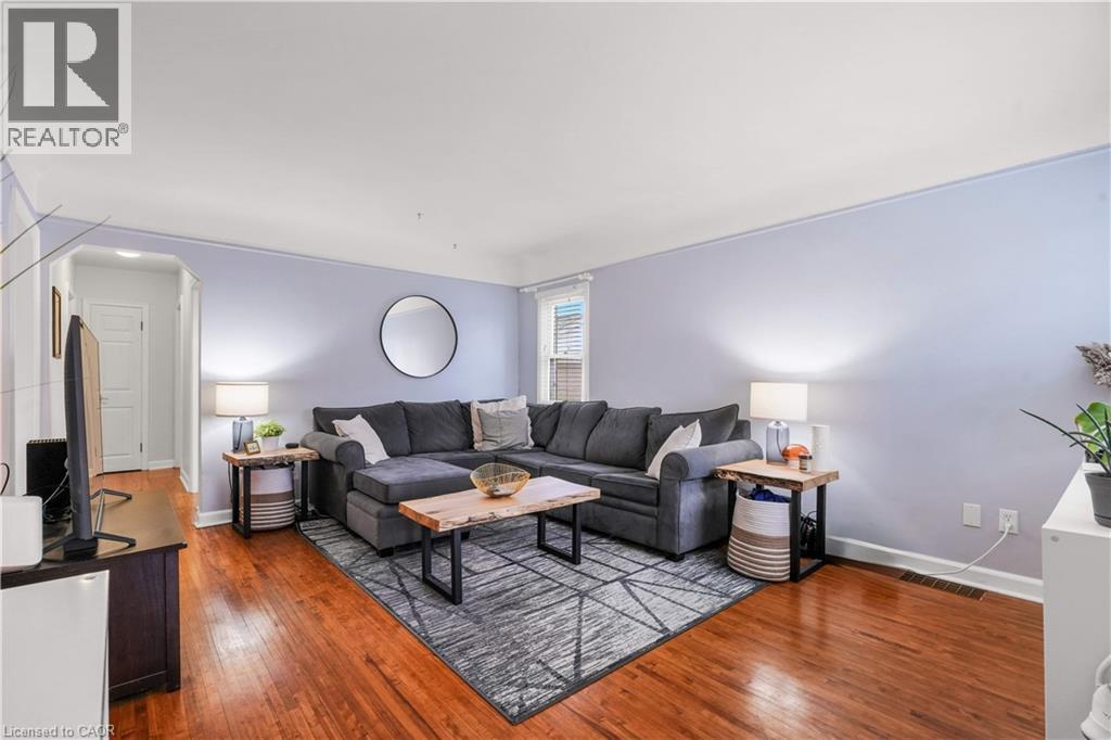 563 Guelph Street, Kitchener, Ontario  N2H 5Y2 - Photo 6 - 40813123