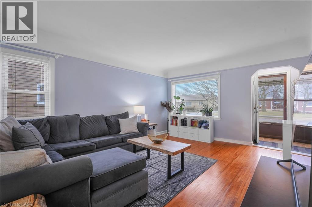 563 Guelph Street, Kitchener, Ontario  N2H 5Y2 - Photo 8 - 40813123