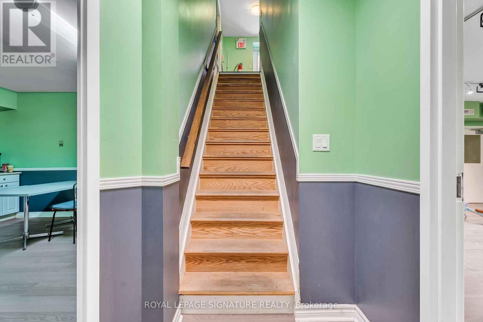 83 Dawson Manor Boulevard, Newmarket, Ontario  L3X 2H5 - Photo 23 - N12894542