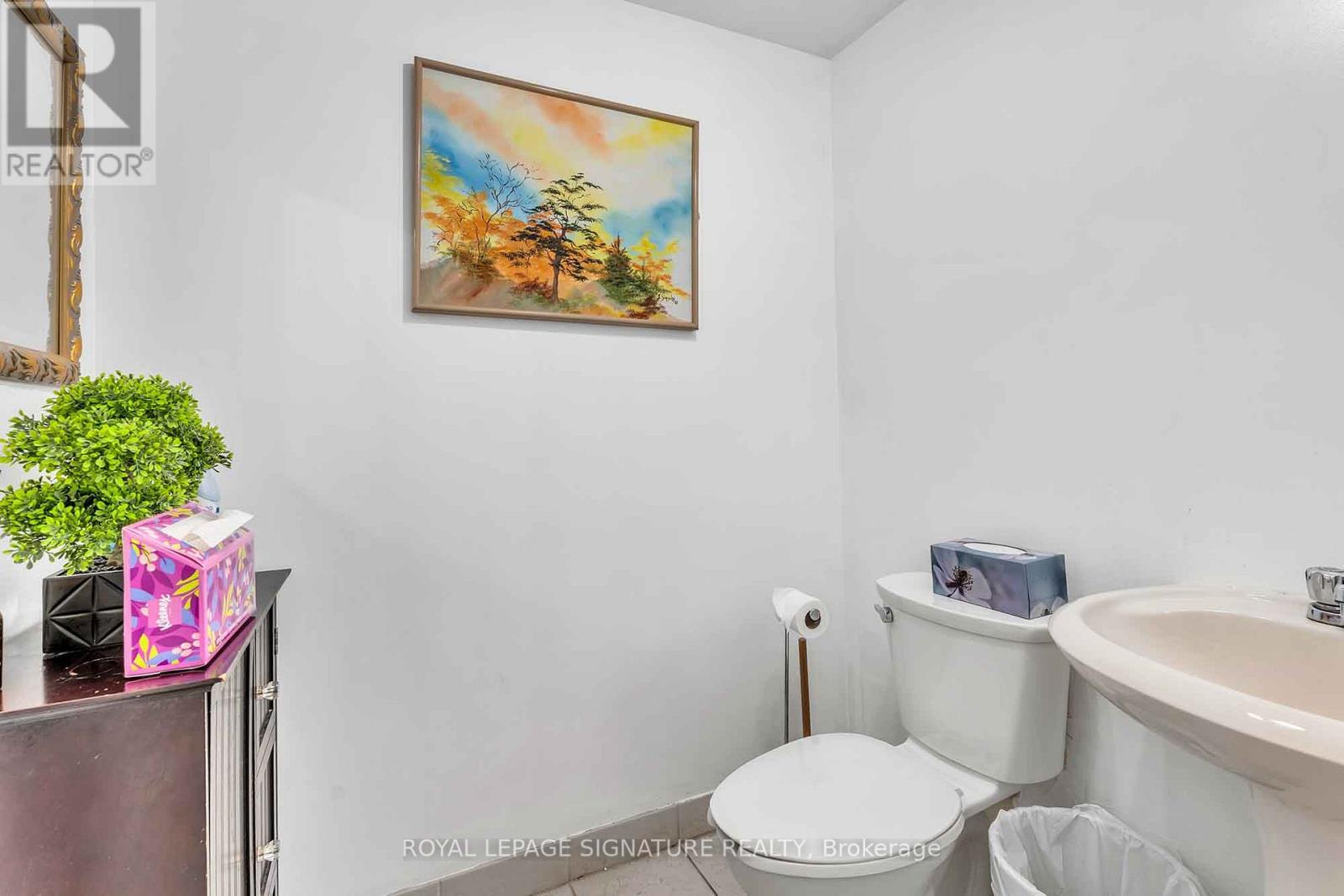 83 Dawson Manor Boulevard, Newmarket, Ontario  L3X 2H5 - Photo 25 - N12894542