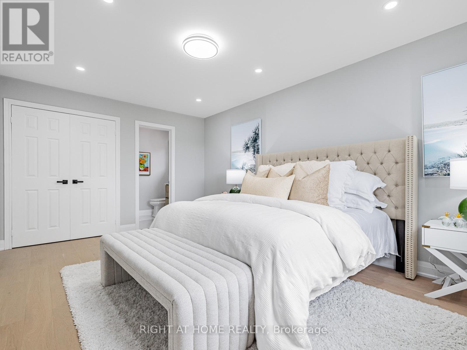 43 Farmstead Road, Richmond Hill (Rouge Woods), Ontario  L4S 1W3 - Photo 13 - N12894592