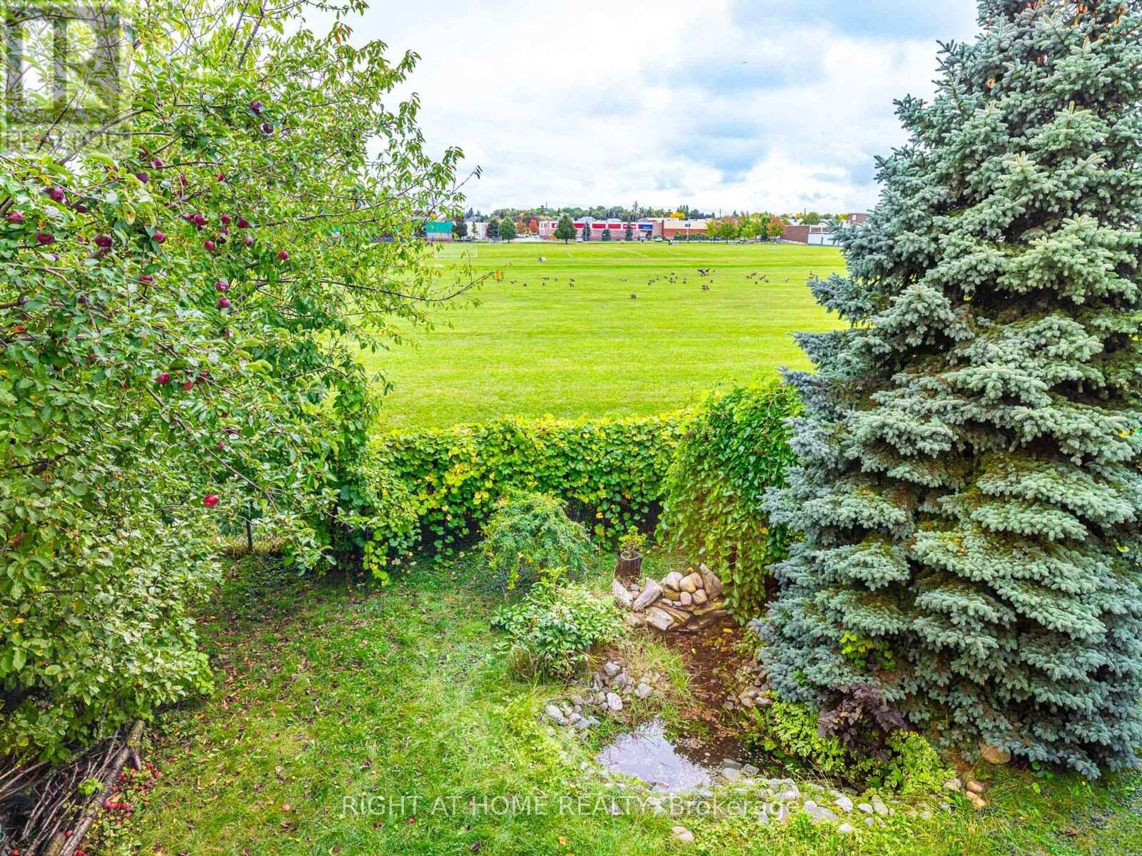 43 Farmstead Road, Richmond Hill (Rouge Woods), Ontario  L4S 1W3 - Photo 20 - N12894592