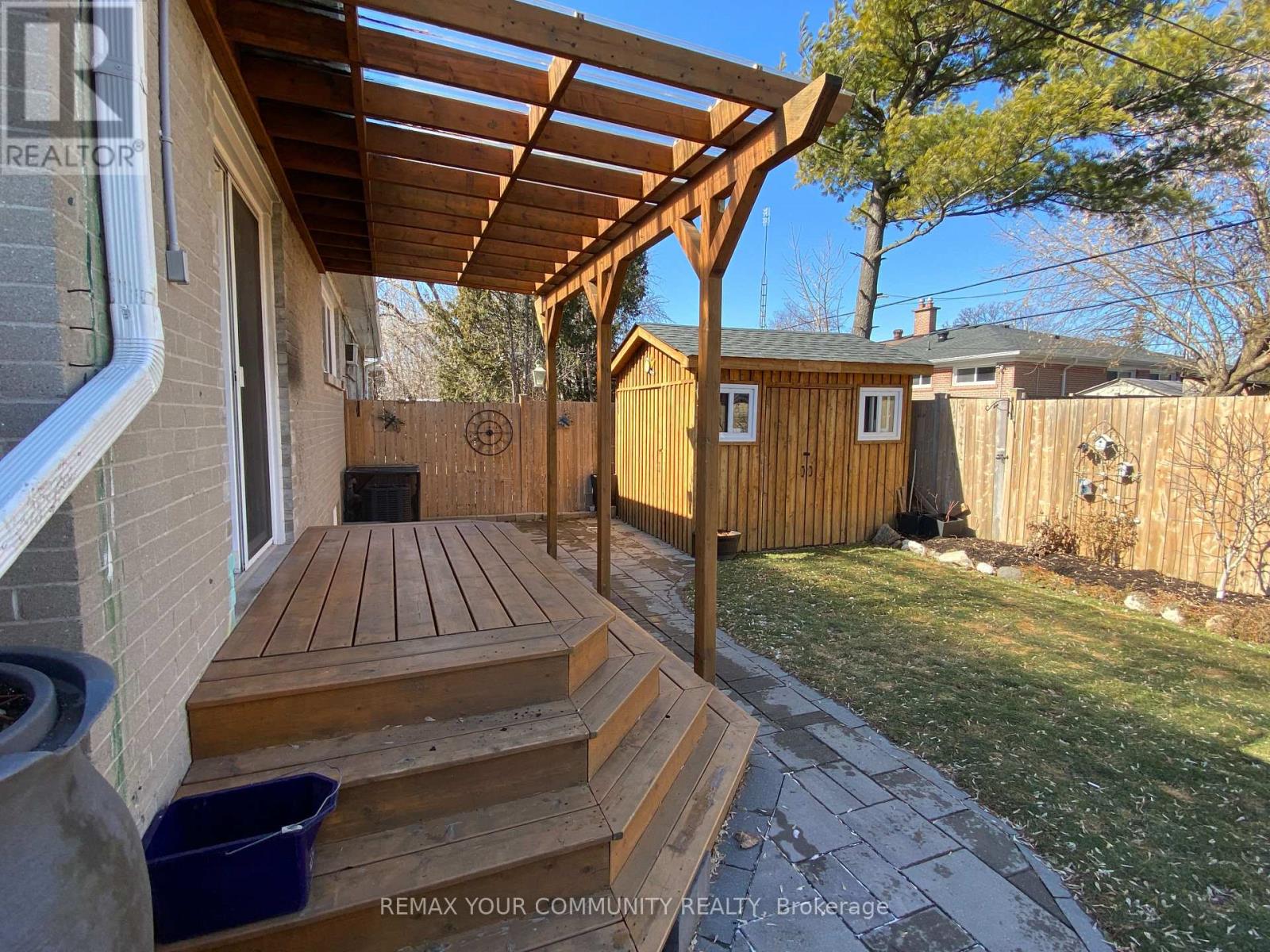 Main - 253 Alsace Road, Richmond Hill, Ontario  L4C 2W9 - Photo 5 - N12894600