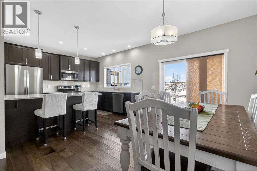 342 Reunion Green Nw, Airdrie, Alberta  T4B 3W5 - Photo 8 - A2292845