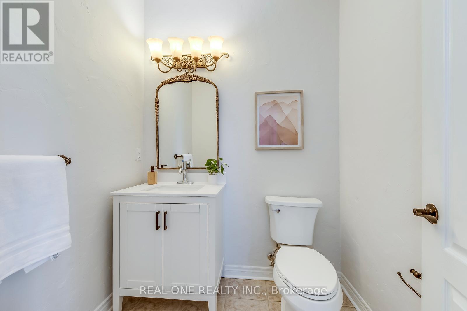 2326 Rockingham Drive, Oakville, Ontario  L6H 7J4 - Photo 21 - W12894534