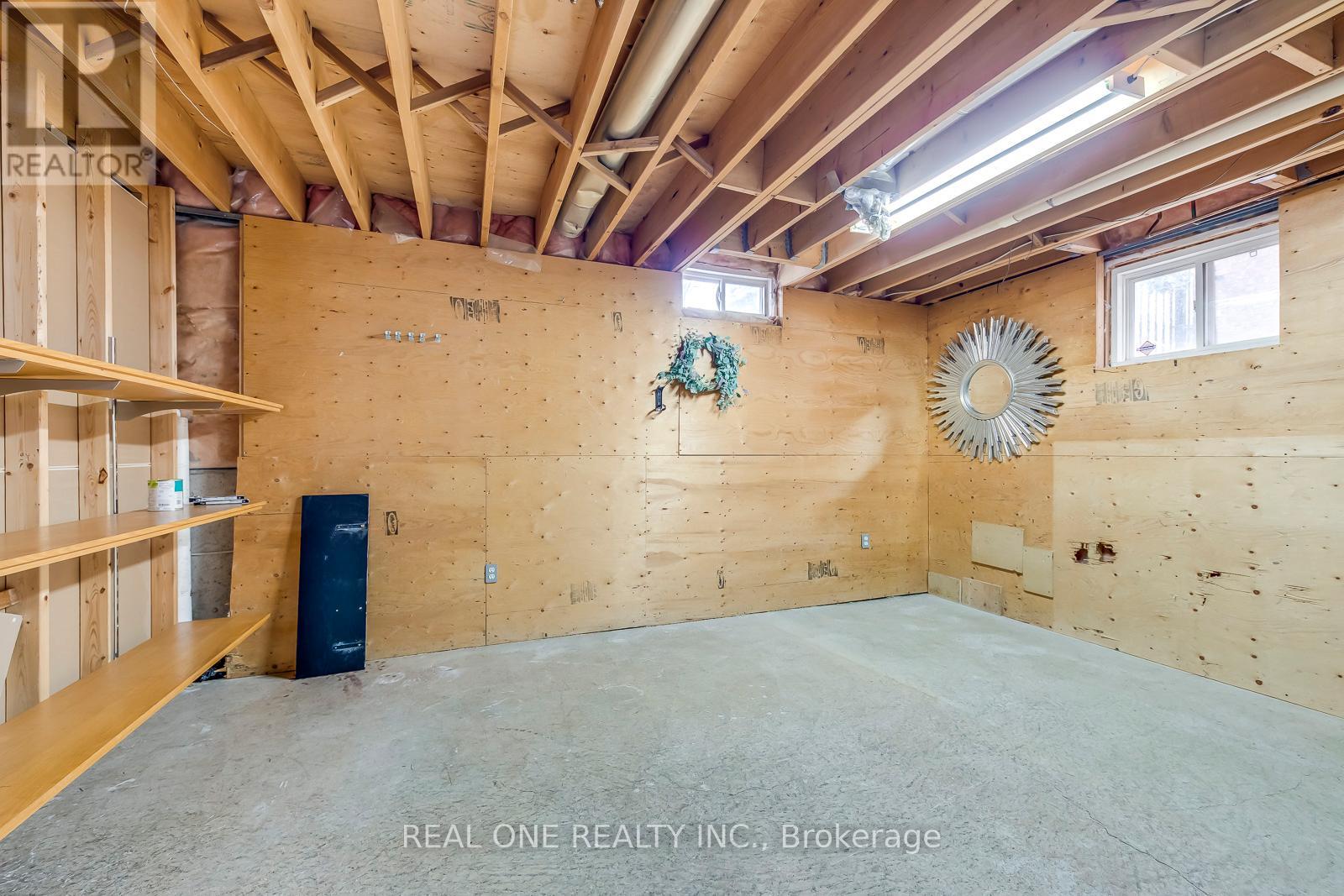 2326 Rockingham Drive, Oakville, Ontario  L6H 7J4 - Photo 43 - W12894534