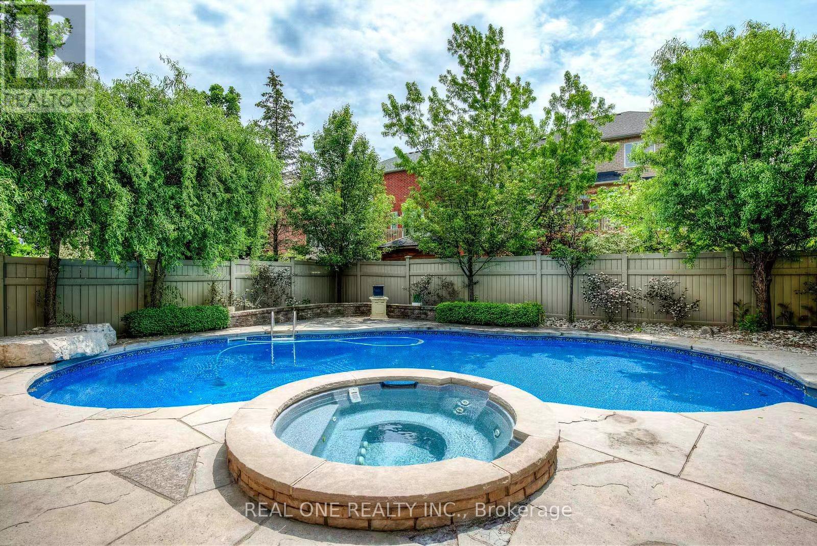 2326 Rockingham Drive, Oakville, Ontario  L6H 7J4 - Photo 49 - W12894534