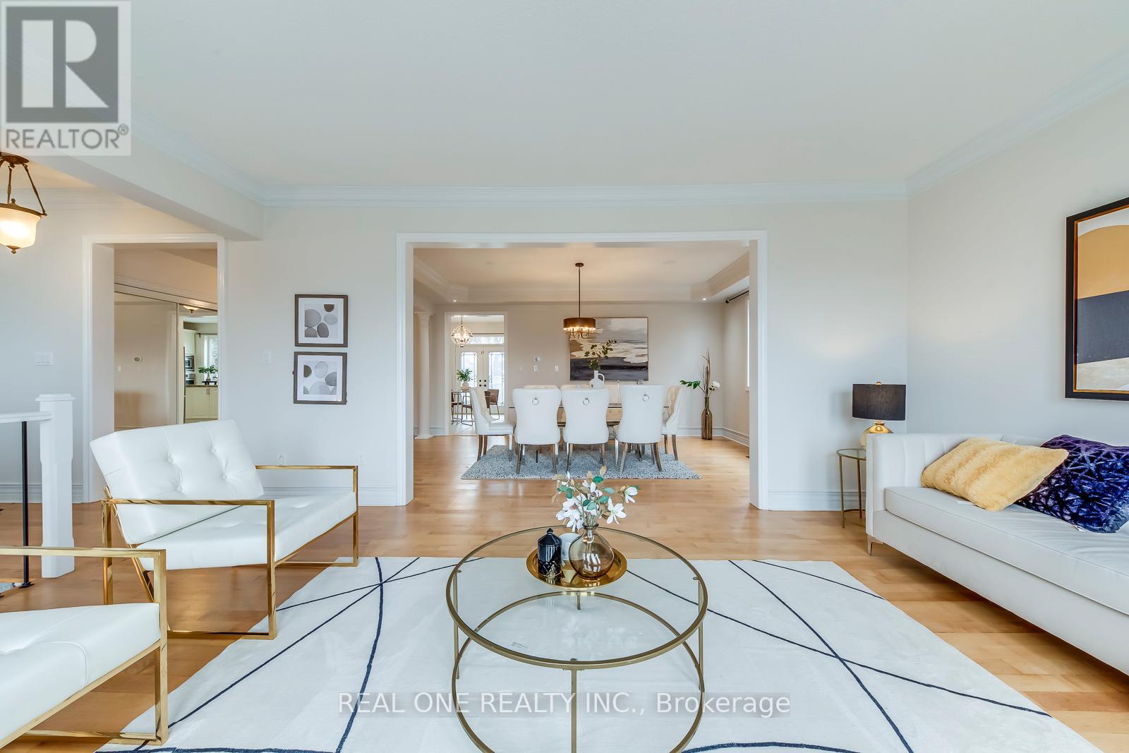 2326 Rockingham Drive, Oakville, Ontario  L6H 7J4 - Photo 7 - W12894534