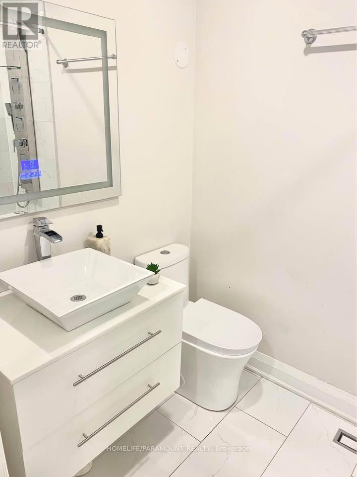 411 Bronte Road, Oakville (Wo West), Ontario  L6L 5C3 - Photo 14 - W12894562