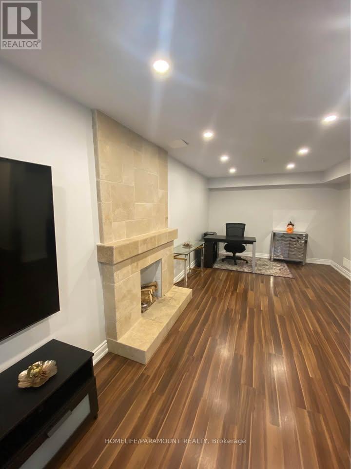 411 Bronte Road, Oakville (Wo West), Ontario  L6L 5C3 - Photo 20 - W12894562