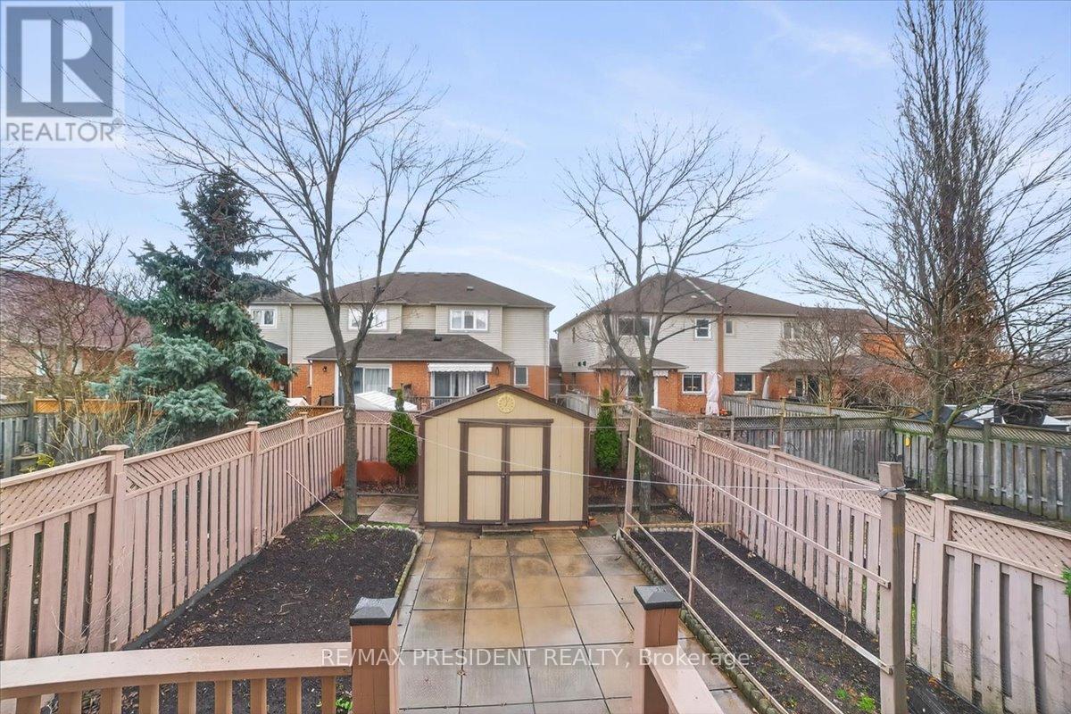 2957 Jackson Drive, Burlington, Ontario  L7M 4K6 - Photo 37 - W12894588