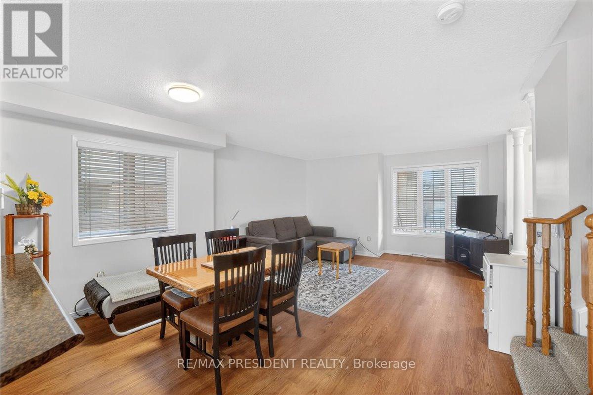 2957 Jackson Drive, Burlington, Ontario  L7M 4K6 - Photo 4 - W12894588