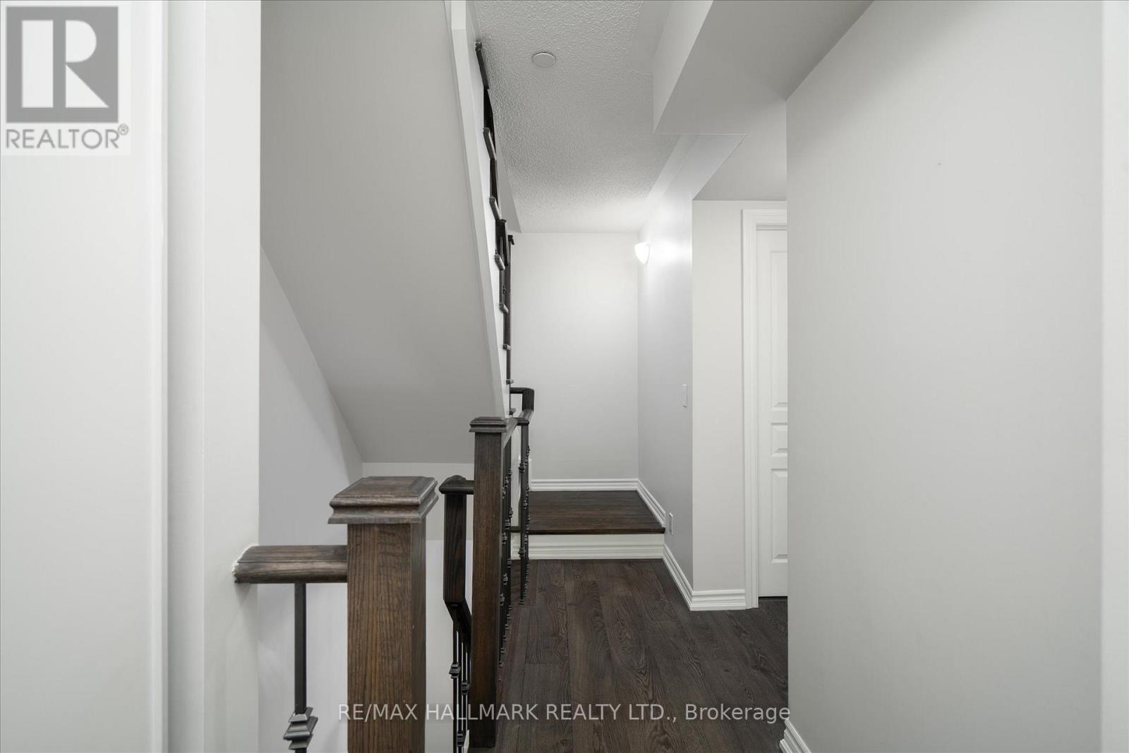 6 - 135 Long Branch Avenue, Toronto, Ontario  M8W 0A9 - Photo 19 - W12894628