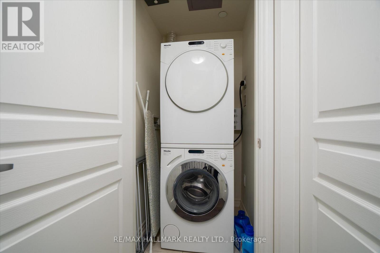 6 - 135 Long Branch Avenue, Toronto, Ontario  M8W 0A9 - Photo 22 - W12894628