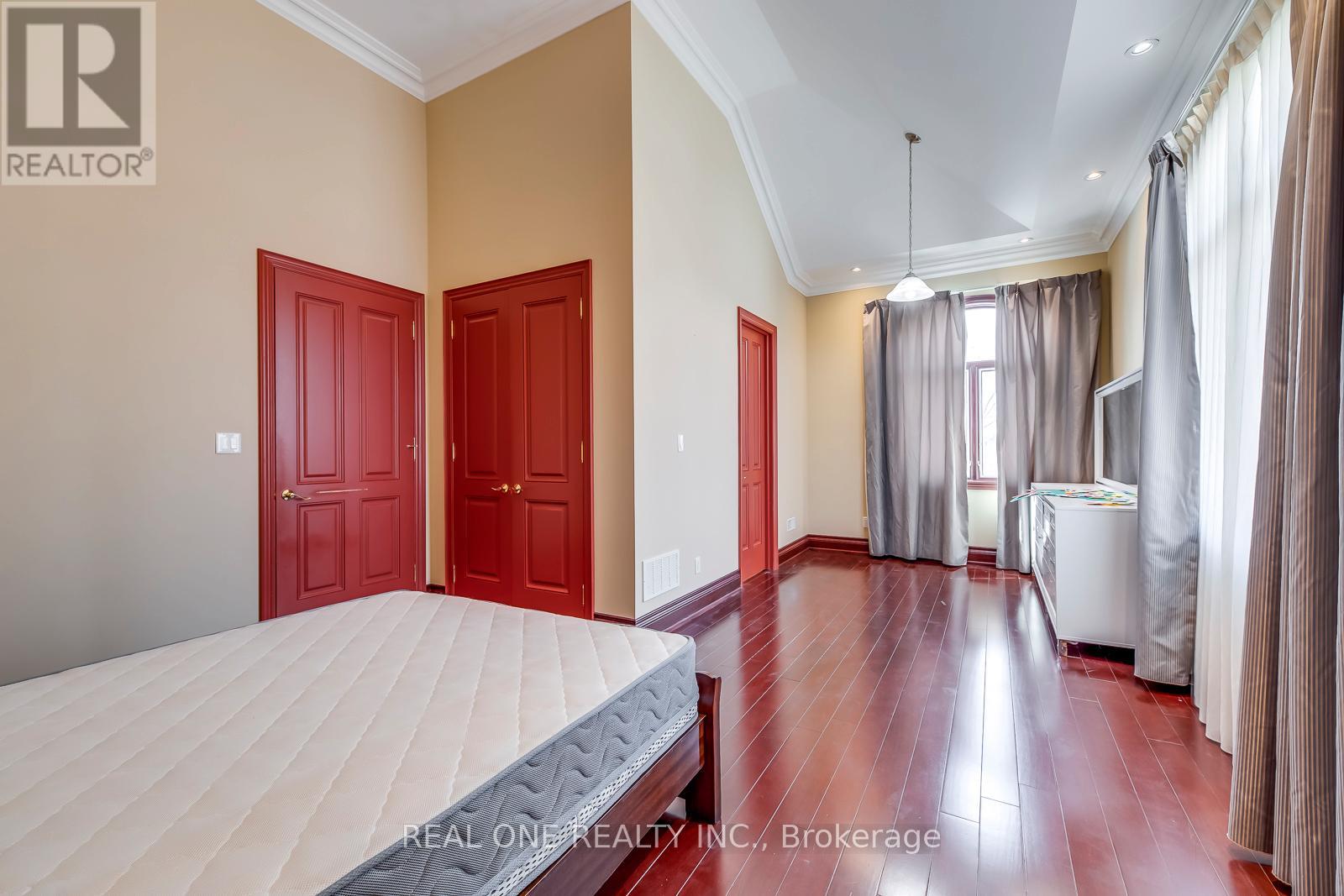 3480 Joan Drive, Mississauga, Ontario  L5B 1T5 - Photo 33 - W12894644