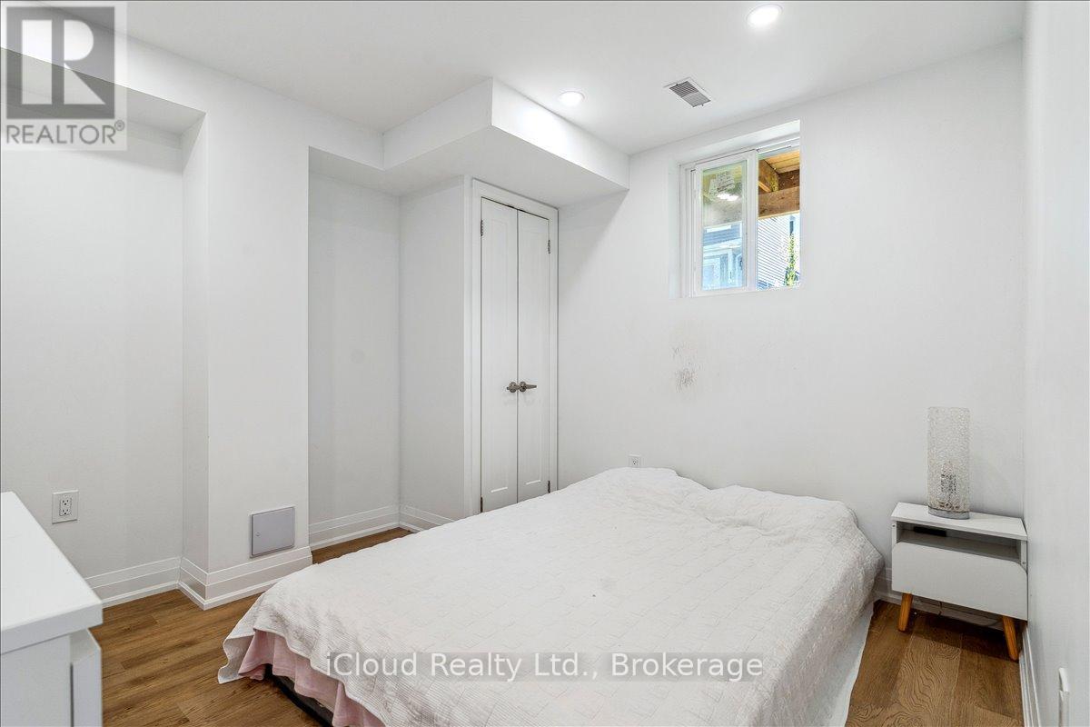 925 Hickory Crescent, Milton, Ontario  L9E 1P6 - Photo 8 - W12894652