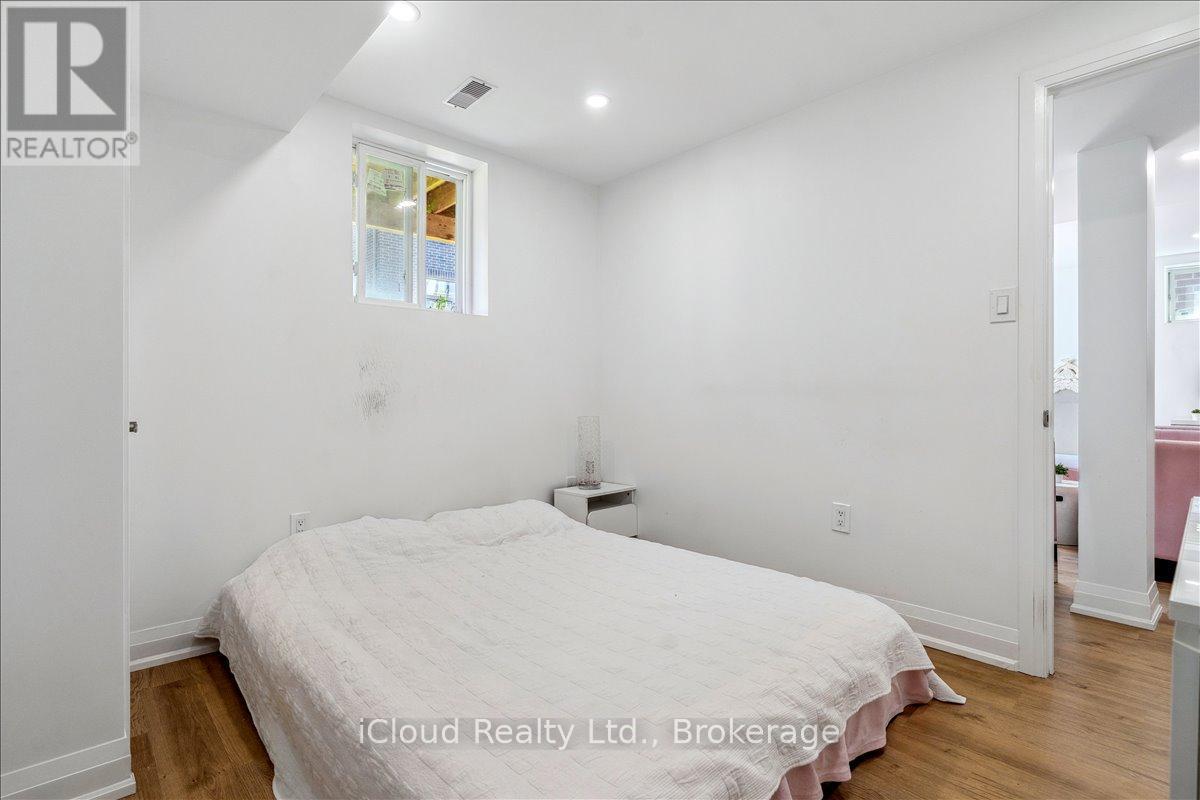 925 Hickory Crescent, Milton, Ontario  L9E 1P6 - Photo 9 - W12894652