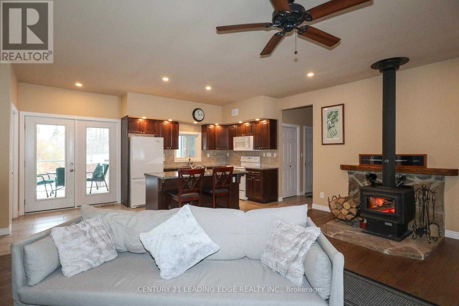 29 Edwina Drive, Trent Lakes, Ontario  K0M 1A0 - Photo 12 - X12894518