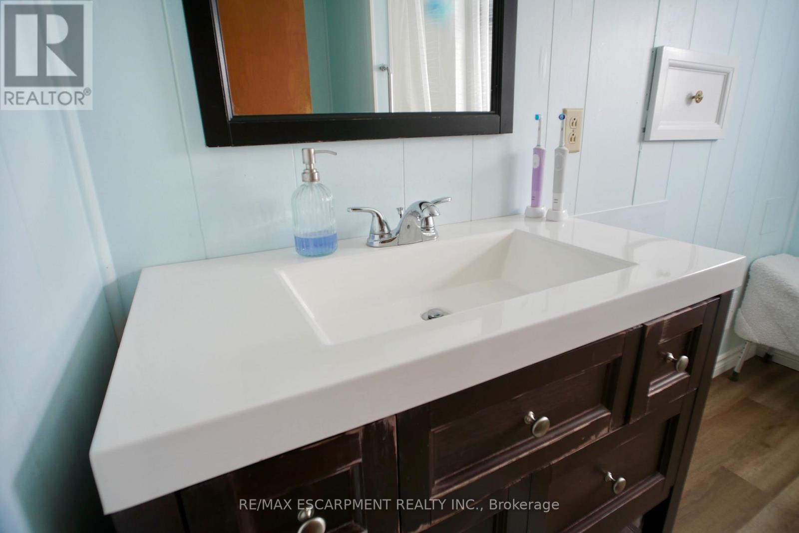 204 - 241 St. Paul Street W, St. Catharines, Ontario  L2S 2E5 - Photo 18 - X12777864