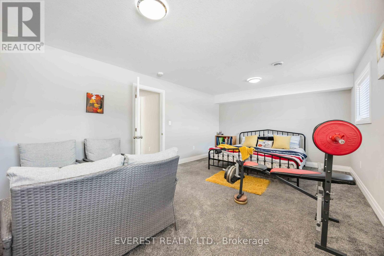 668 Winners Circle, St. Clair, Ontario  N0N 1G0 - Photo 31 - X12894578