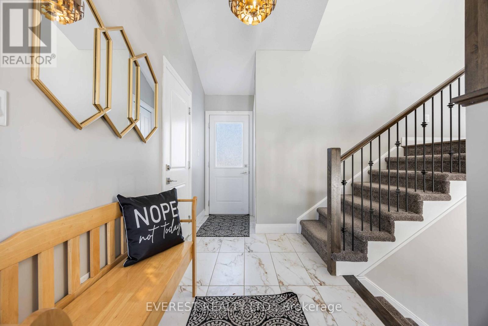 668 Winners Circle, St. Clair, Ontario  N0N 1G0 - Photo 6 - X12894578