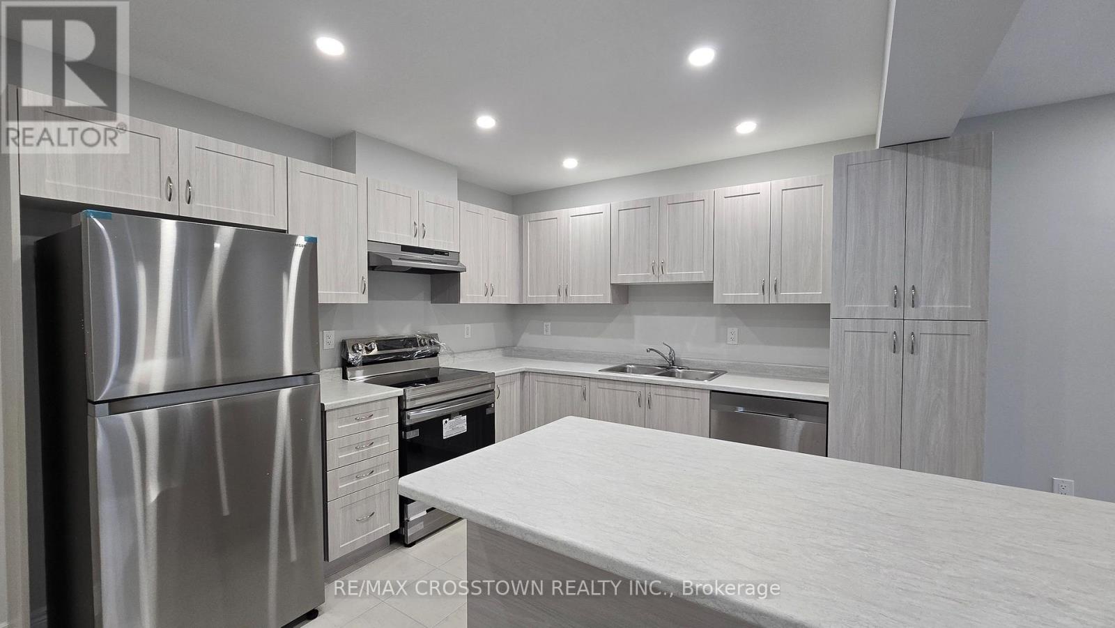 22 Mcconnell Crescent, Bracebridge, Ontario  P1L 0N7 - Photo 7 - X12894580