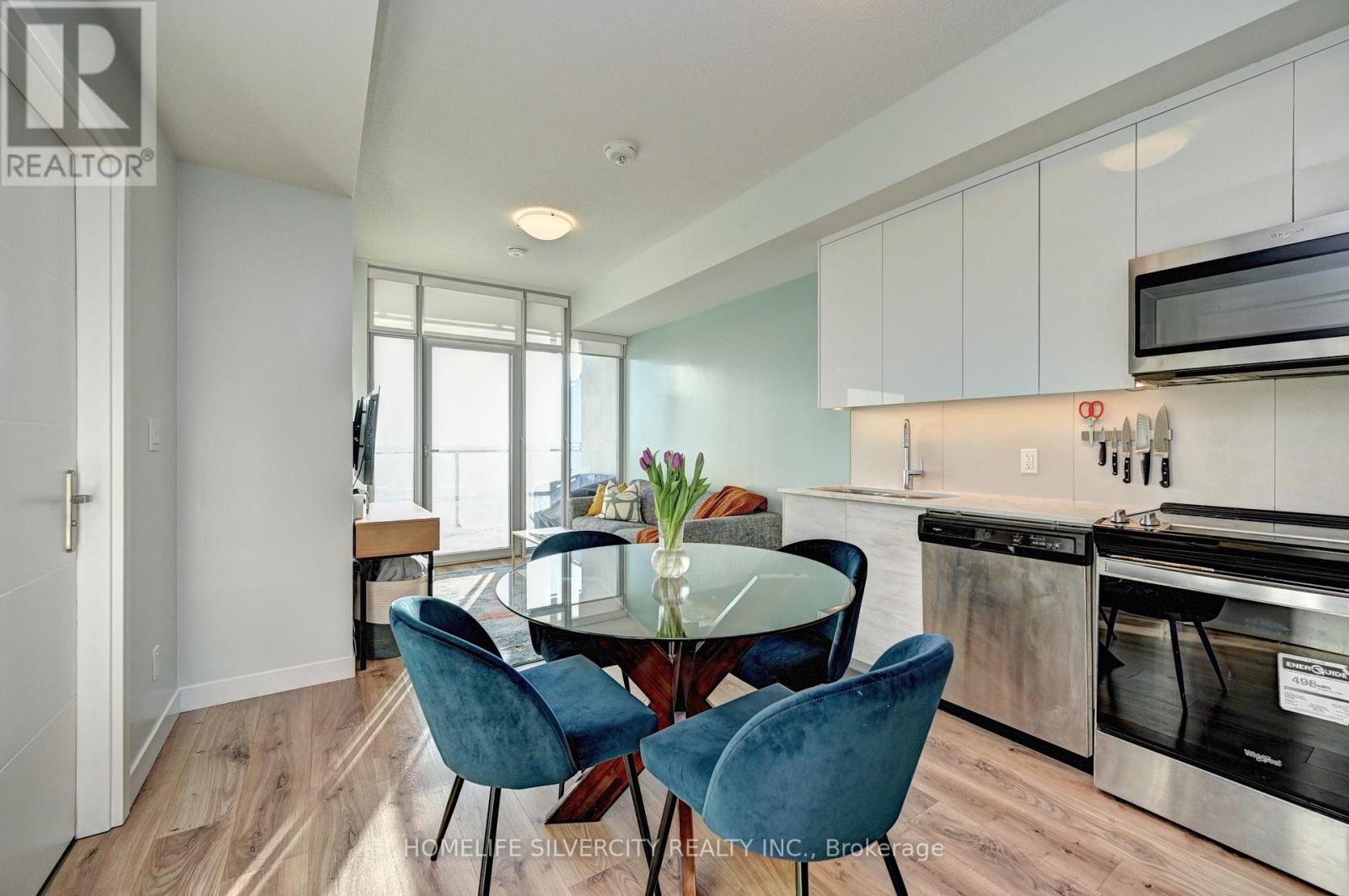 3013 - 60 Frederick Street, Kitchener, Ontario  N2H 0C7 - Photo 11 - X12894602